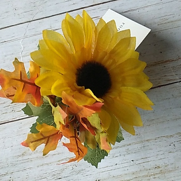 NEW Fall leaves FARMHOUSE  Sunflower FLORAL DECOR - Picture 2 of 3